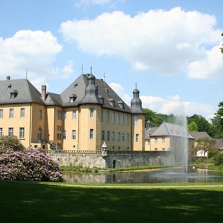 Hotel Schloss Dyck Juchen Bagian luar foto